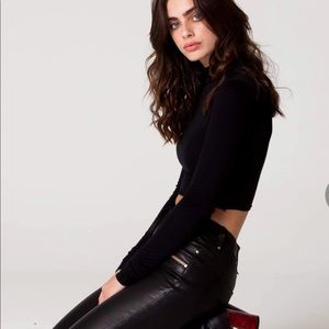 Are You Am I Anouck Crop Top Black XS